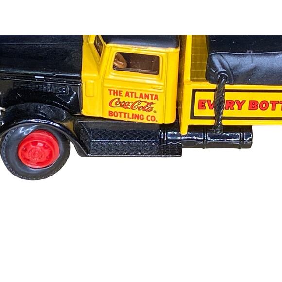 Vintage 1991 AHL Hartoy Coca-Cola Peterbilt 260 Yellow 1:64 w/Cover No Box-Mint - Picture 4 of 9
